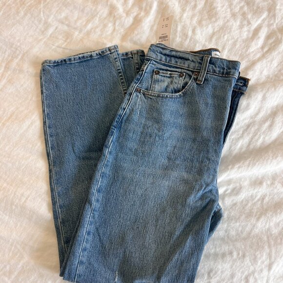 Abercrombie 90s Ultra High Rise 90s Straight Jean (Size 8) - Picture 3 of 3